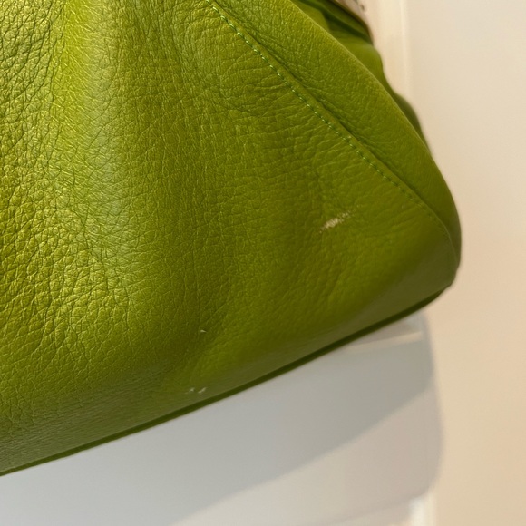 Lara Hand Bag - Gorgeous - Picture 12 of 13